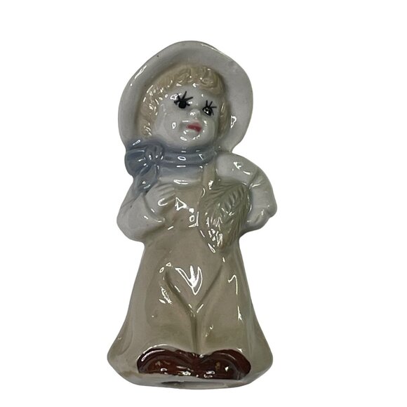 Vintage Figurine Country Boy Holding Harvest  Figurine Hand Painted Porcelain u - Picture 1 of 7